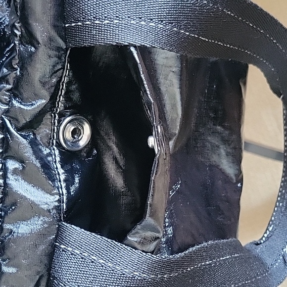 Lesportsac Artist in Residence Barrel Bag - Picture 5 of 11